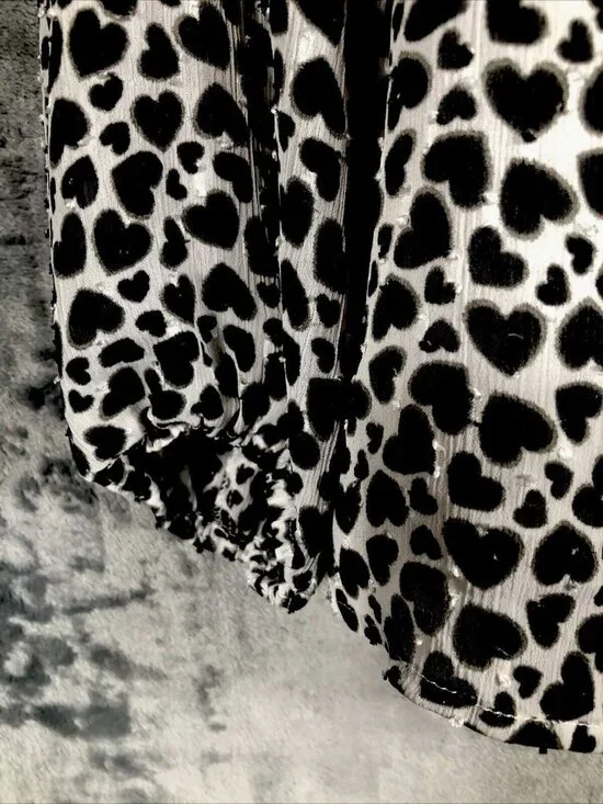 Carolina Belle Woman's Blouse Long Sleeve Animal Print Top Size L Black & White - Picture 6 of 14